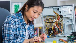 Woman working on computer. 